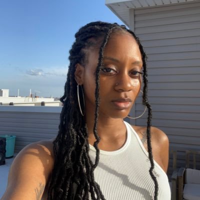 Pro-Black Activist👸🏾| Poet/SpokenWordArtist ✍🏾| Graphic Designer💻 | Entrepreneur 💸 | IG a.larae_prints