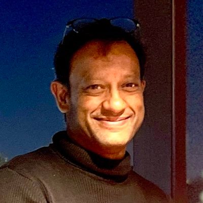 justAwezom's profile picture. 