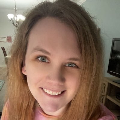 redclassiclook's profile picture. One day I'll say, I met Taylor.