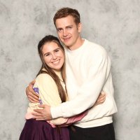 R2-KT (@make_pinkorblue) 's Twitter Profile