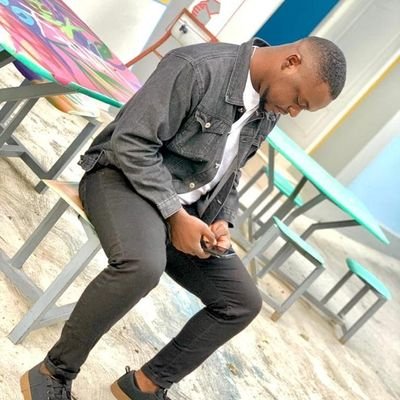 I lead a simple life...
K-Pare🇭🇹💥💥