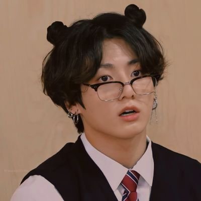 ARMY
interested in reading book
Also interested in new culture and languages
study acting and pscholgy
I love wathing Koren dramas
especially turkish