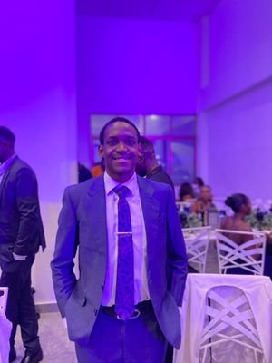 ChoiceMcI's profile picture. God's had me way before Leader, Poet, or Law student@Makerere University...He still does 😉