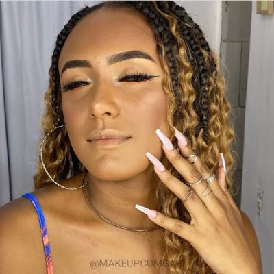 kamile_v2's profile picture. 02.12 👵🏻💔 VÓ.