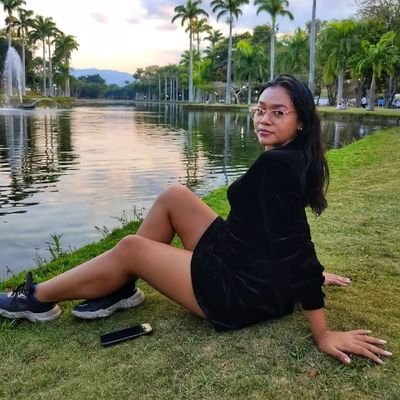 Floresmich18's profile picture. Estudios Internacionales|| UCV || Asesor Inmobiliario ✨