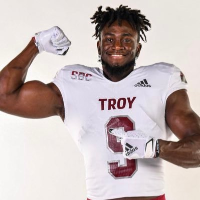 PUT GOD FIRST! OLB @TroyTrojansFB #9. The only L’s you should accept in life, is the L3 ( Live, Love, Laugh )! IG @Richardj112