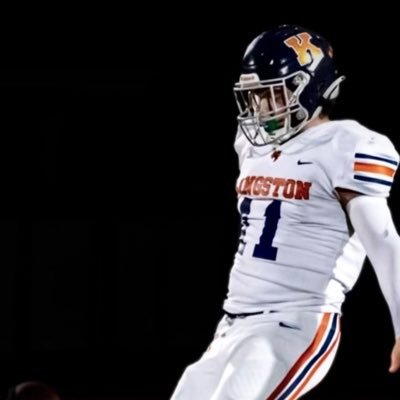 HKA Top 40 Class of 24 6’1 220 4⭐Kicker. 4 1/2 ⭐ Transfer Punter. Kingston TN Native. Nominee 2023 Hawaii Tiki bowl. K/P Combo @trlong02