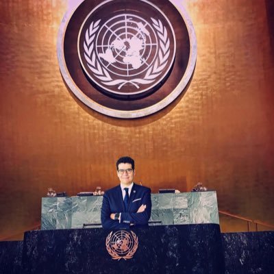 Abogado. Melómano. Estudioso del derecho a la información y libertad de expresión. #EnTodoAmarYServir