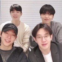 _one(1)blackrose (@sghs_gshs) 's Twitter Profile Photo