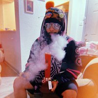 DJ (@djs_shit) 's Twitter Profile