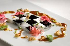 Comer es lo mejor de esta vida y por lo tanto, la cocina se tiene que disfrutar, o eso creemos nosotros :)