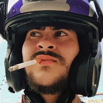n me julgue, sou só mais um idiota em apuros