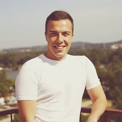 co-founder & COO of @GameDayGalaxy ⚽️ a blockchain-based football manager game