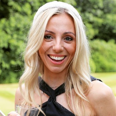 Ballet Teacher & Personal Trainer. Royal Academy of Dance Graduate. Owner of Emma Deegan Dance & Fitness.