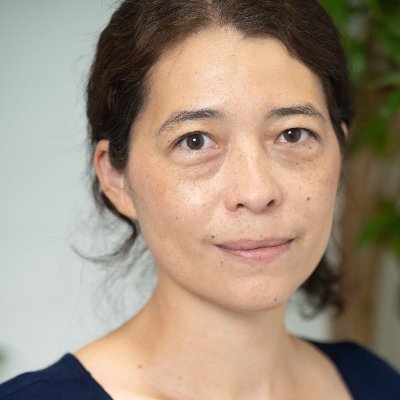 Akiko Hart Profile