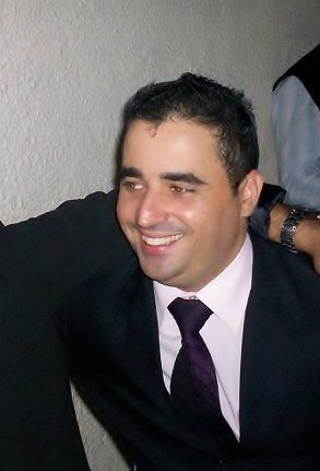 Sou uma pessoa que estou sempre em contato com todas noticias atualizadas de Aéroportos do Mundo siga me.....