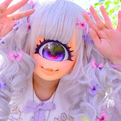 小沢団子さんから産まれました💜
きらきら可愛くて甘い甘い毒のある大きなおめめの女の子🎀
あなたの瞳にはその子の歯は八重歯に見えますか?それとも牙に見えますか?🖤
https://t.co/DCXfRjHRyI