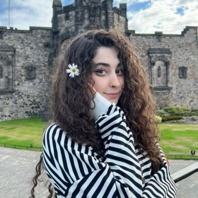 Journalist @BBCPersian, Presenter #BBCDars | Former @HashteSubhDaily | Poet | MD | Views are mine not the BBC’s. سحر رحیمی، خبرنگار بیبیسی فارسی