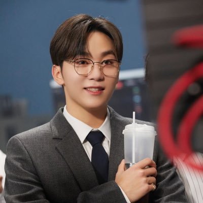 dailybseungkwan Profile Picture