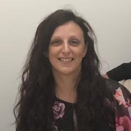 Senior Lecturer in English and Staff Tutor @OU_FASS