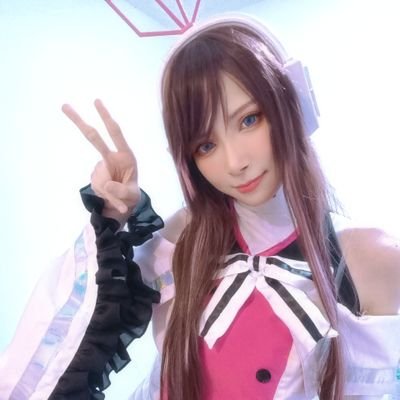 Die hard fan of kizuna Ai (｡･ω･｡)ﾉ♡
cosplayer from Philippines 🇵🇭 ( ◜‿◝ )♡