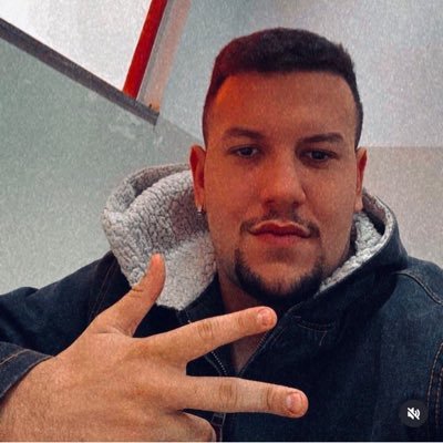 A gente gosta é de buteco e de cerveja de garrafa
