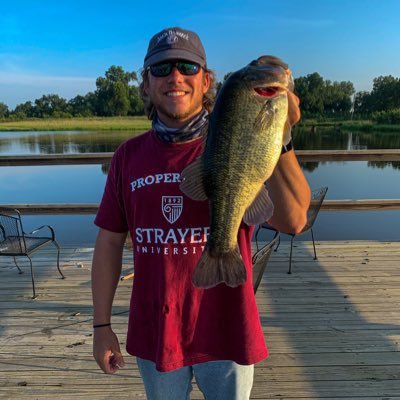 jackrau1000's profile picture. LAU ‘22 sc// jrau100