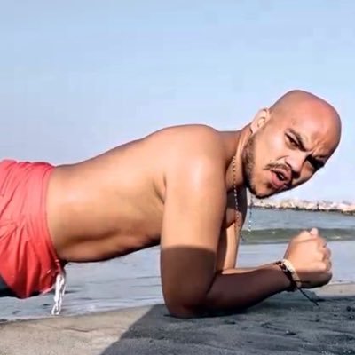 jpgarcesanchez's profile picture. Biólogo. Hablo más que loco nuevo y soy la oveja negra de la familia, el loquito de la familia. Infoproductor 🎙️💻📱🎥🧠