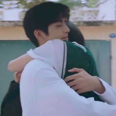 if i see you again
I'll look into your eyes and say i missed you💜🥺
