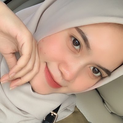 nurhasnh22's profile picture. 