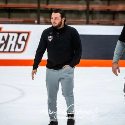 Head Hockey Coach for the Bowling Green Bobcats. W.I.N- ACA. BGSU/BGHS alum ————-The most fulfilling moments are within the journey