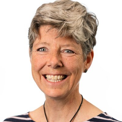 @WEP_UK activist, @FairtradeUK Trustee, @Age_Int CEO Age International