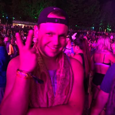 Dirt bikes, fast cars, good vibes and dubstep š