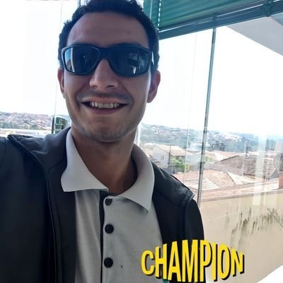 DiewaldMax's profile picture. Living that, “cute face, chubby waist” life. NFT ⚙️