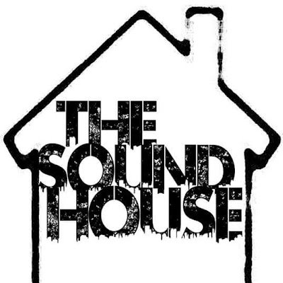 From the beautiful town of Paarl, South Africa, we bring DJs, producers & fans together through epic weekly live streams! 🎧 #TheSoundHouse
