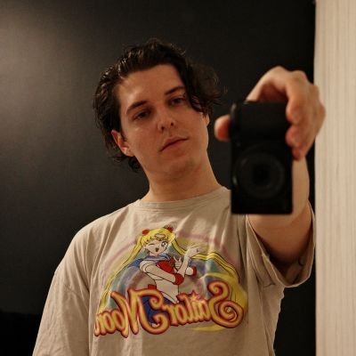 PrismicalTTV's profile picture. Putting the sleepy in gaymer.
Variety streamer mixed with a little makeup and art 
https://t.co/0mqJSQ28jO