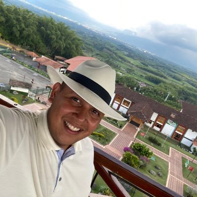 Danilo733382422's profile picture. 