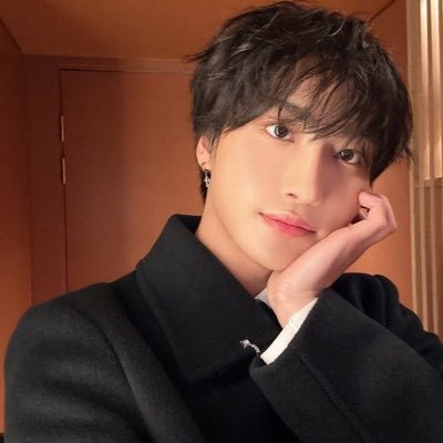 17HOMEMV's profile picture. just tired