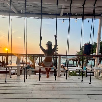 AylinDeby's profile picture. 🇲🇽🎾🏋🏽‍♀️👩🏽‍💻✈️♥️