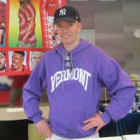 Greg Fox ☮️❤️& 🥞 (@kylecomics) 's Twitter Profile Photo Greg Fox ☮️❤️& 🥞 (@kylecomics) 's Twitter Profile Photo