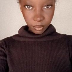 diarrask13's profile picture. ♏/slasher/🐝/ INTP/✍️/🧳/🎨