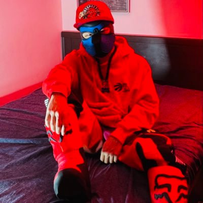 Single & Looking || Very Subby Puppy 🐶🙈/Not Owned/Not Collared/🎮/Love Anime/MX Gear/Rubber/Leather/Pup Play. Explore more kinks 😈. Feel Free 2 message me 😉