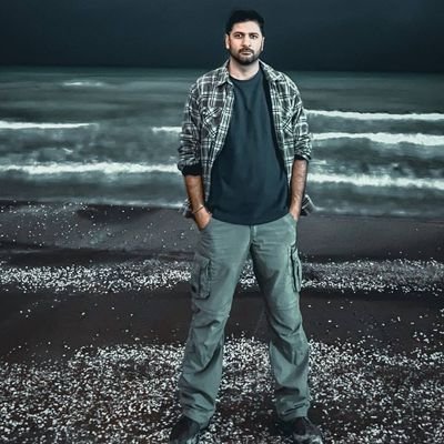 pooyababakan's profile picture. Intrested in #travel #nature #crypto #nft