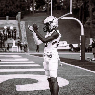 God first ✝️ |Class of 2024 |WR/DB | Dacula High school | 5’8 150 | gmail : camnason50@gmail.com | 6783576635