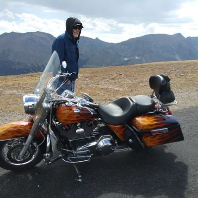 GaryPet93836578's profile picture. A connoisseur of common sense and cannabis. Happily married, Trump '24, MAGA. NOT a Republican. Sheepdog