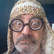 I am Ricardo Nunes from madeira Portual .I am a chef and cooking more than 30 years, living in England. This channel i will cook Recipes from around the world.
