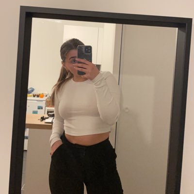 MathildMlt's profile picture. 