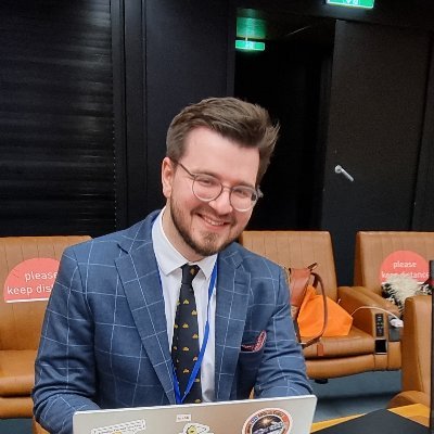 Stellaratum's profile picture. International Affairs @thehertieschool . Space, security, and whatever else I feel like. All tweets represent me and me alone. 🇸🇪 + 🤍💙🤍 in 🇩🇪