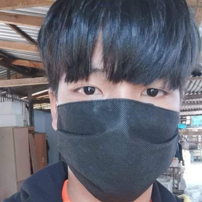 อดีต ปัจจุบัน อนาคต / เมื่อวาน วันนี้ พรุ่งนี้
ยี้สิบสี่ / หกสิบหก / หนึ่งร้อยเจ็ดสิบห้า