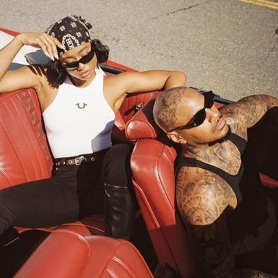 helsey_ivy's profile picture. 